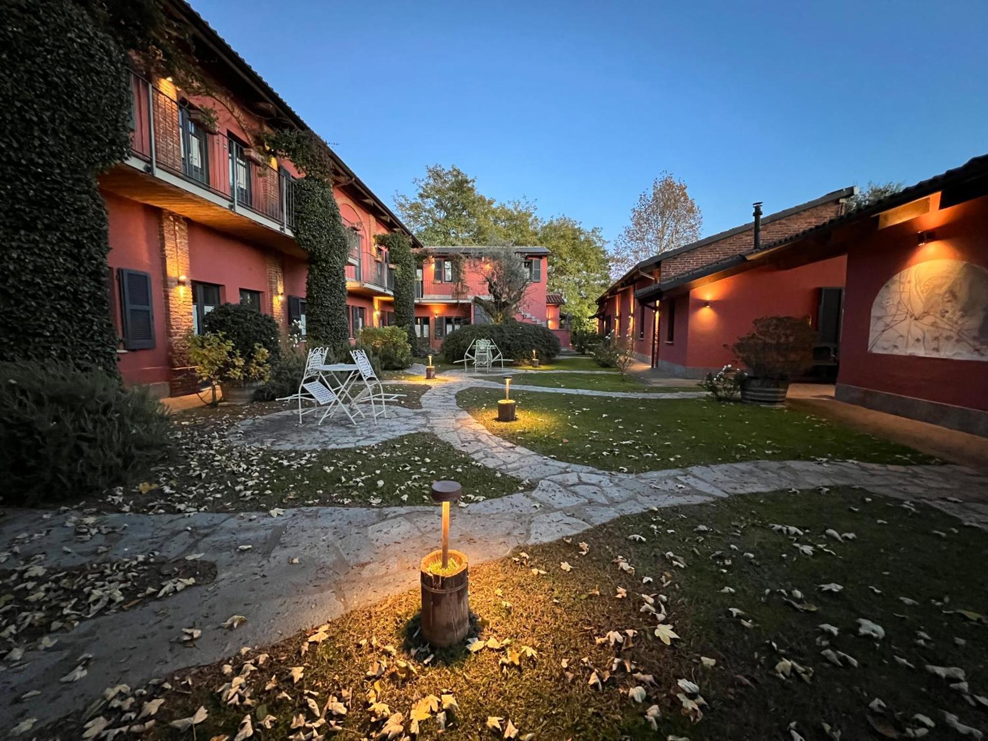 Le Serre Suites & Apartments Moncalieri Exterior photo